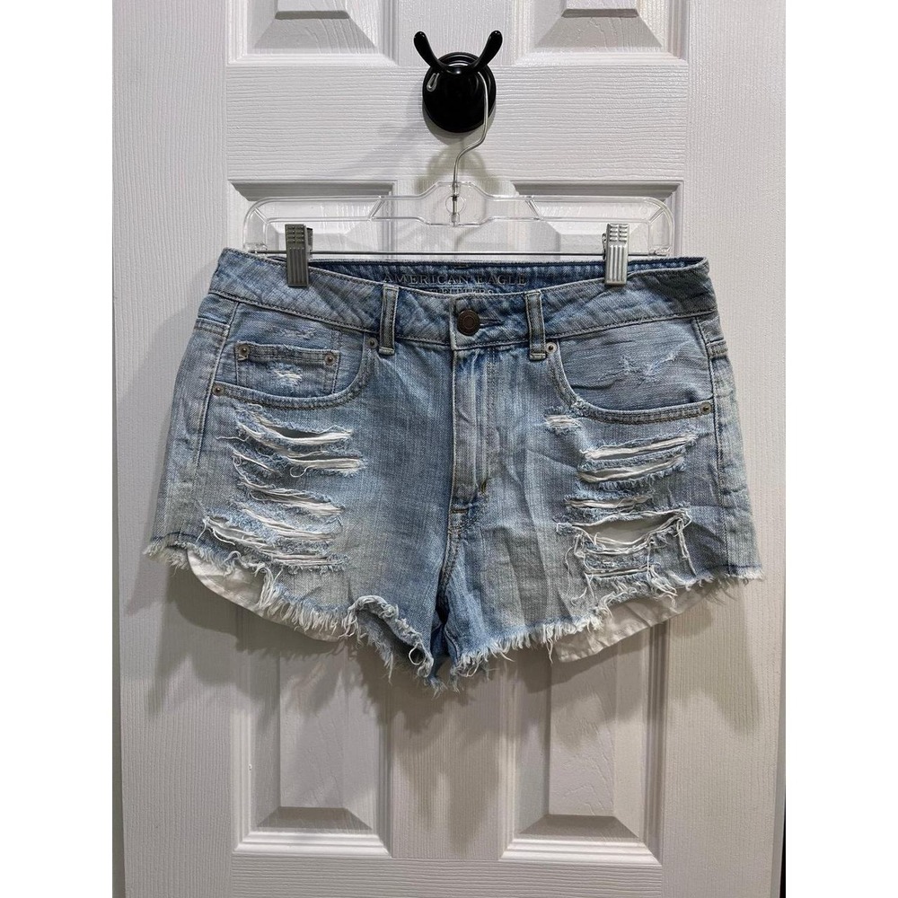 American Eagle Hi-rise Festival Distressed Jean shorts size 8